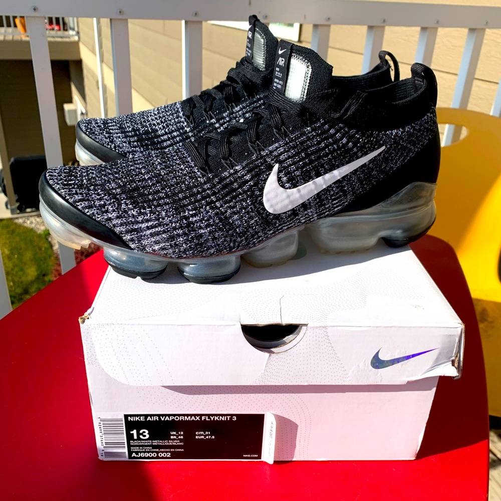 Nike Air Vapormax Flyknit 3 (WITH ORIGINAL BOX)
